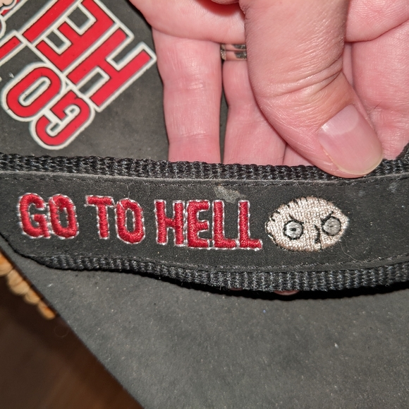 Stewie Griffin "Go to Hell" Flip flops in women's size 8 - Picture 4 of 4